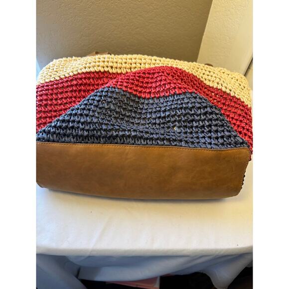 Woven Colorblock Shoulder Bag with Faux Leather Straps - Picture 6 of 7